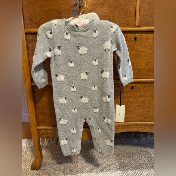NWT Max Studio Baby lamb sweater romper 6-9 month - Picture 3 of 6